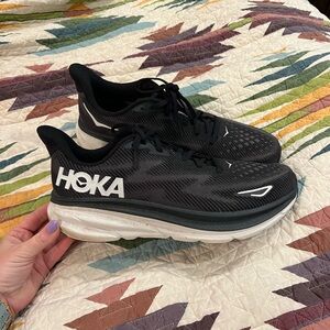 Men’s Hoka Clifton 9